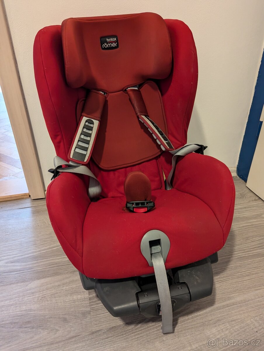 Britax Römer Safefix Plus - Flame red