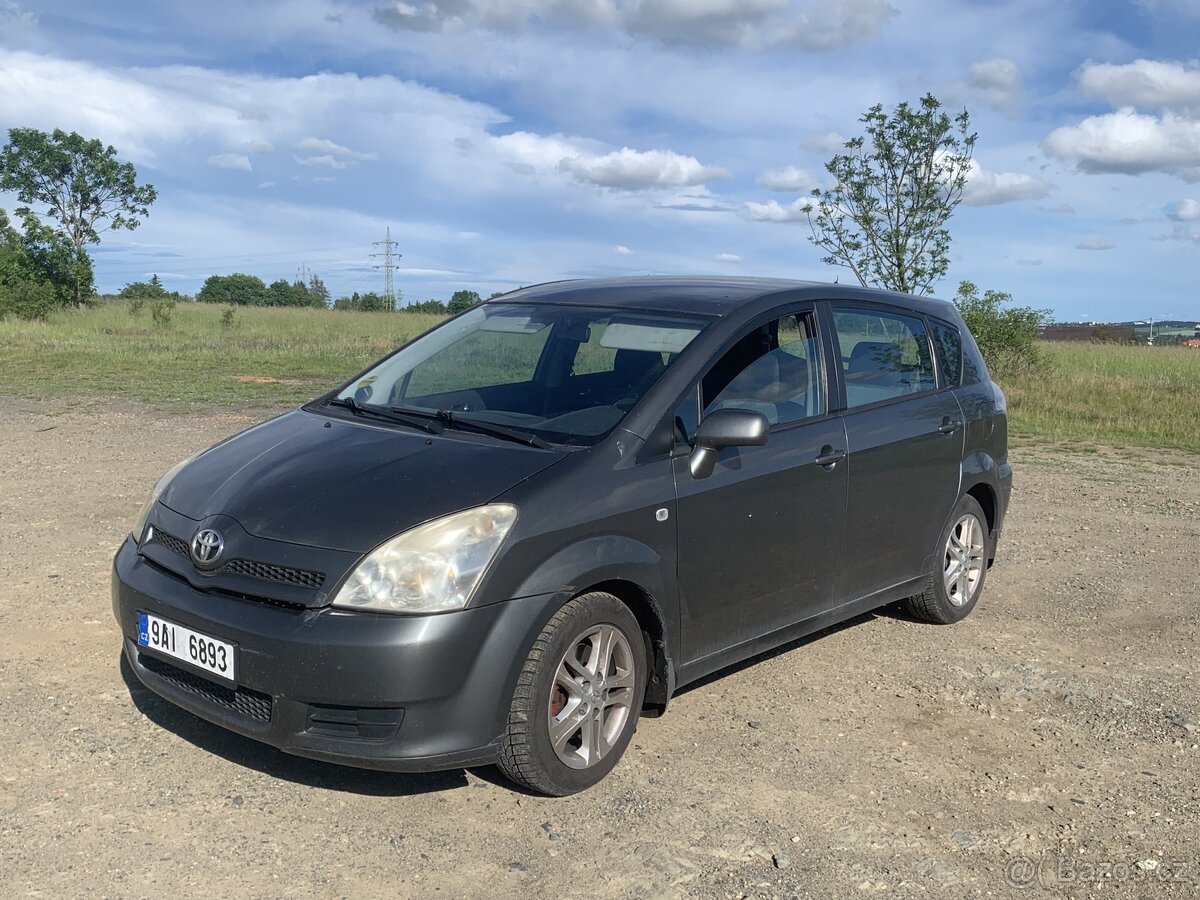 Toyota Corolla Verso - 1.8 vvti BA - veškeré ND