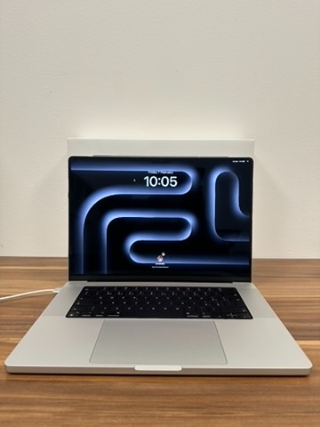 Apple Macbook Pro 16" 2021, M1 Pro 10-core, stříbrný, 512GB