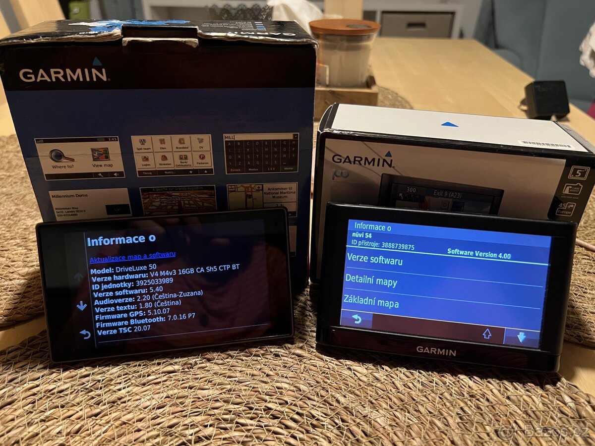 2x navigace garmin nüvi 54 lm/driveluxe 50