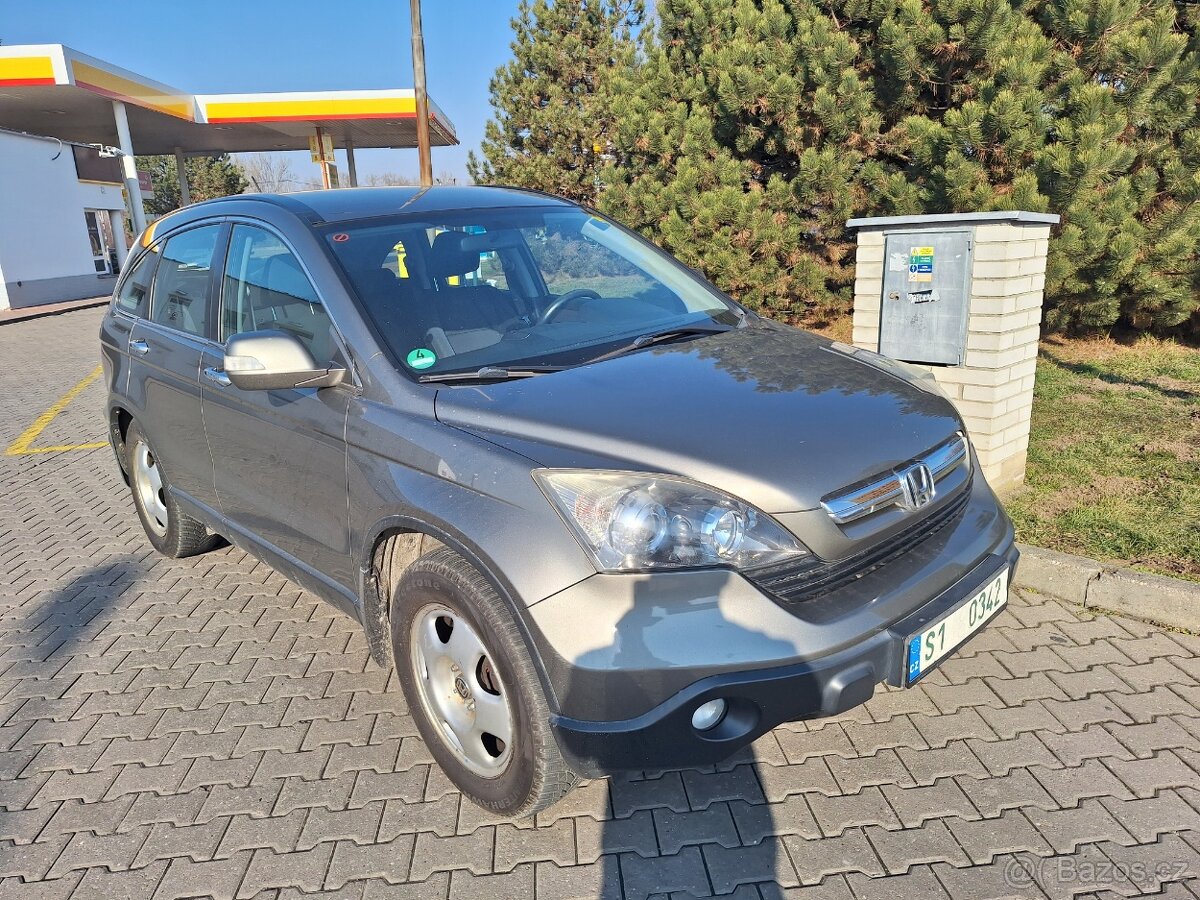 Honda CR-V 2.2D/103kW, 4x4, r.2009, 206tis. km. Serv. kniha