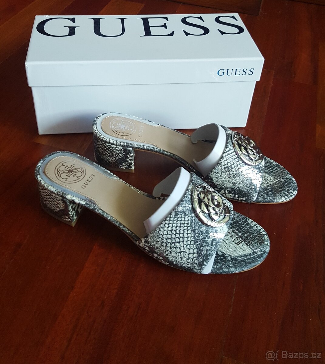 Pantofle Guess vel. 37