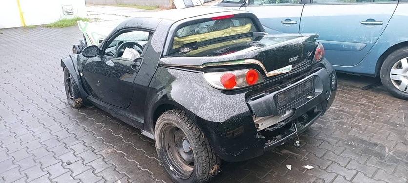 Smart Roadster 0.7turbo 45kW motor M160.921 STŘECHU NEMÁM