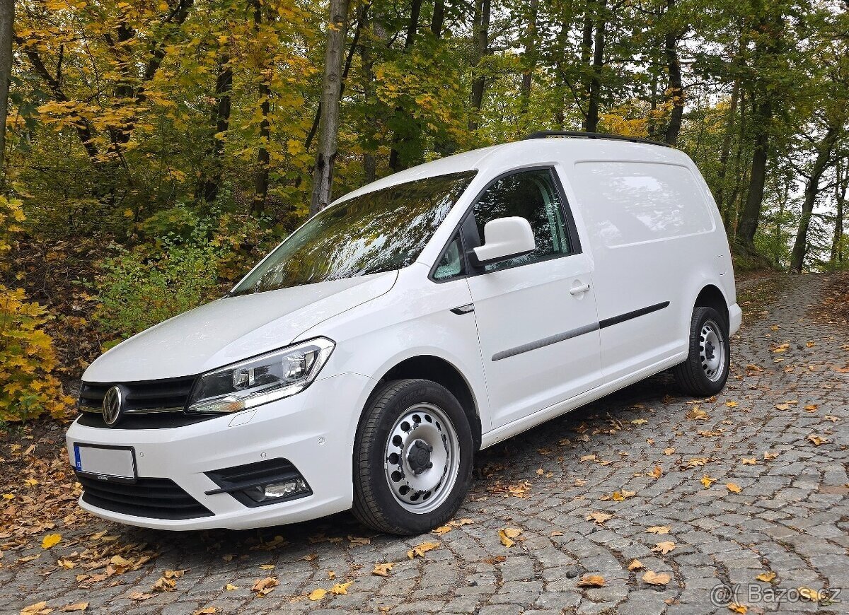 VW Caddy MAXI 2019 2.0 TDI 110KW - tažné / LED