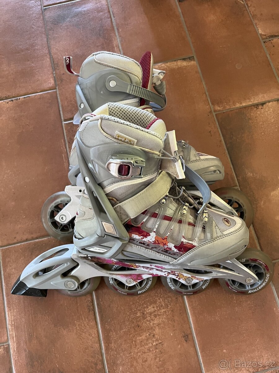 Rollerblade 38 (24cm)