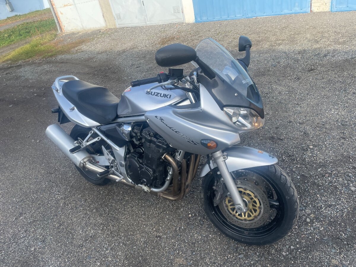 Suzuki GSF 1200s