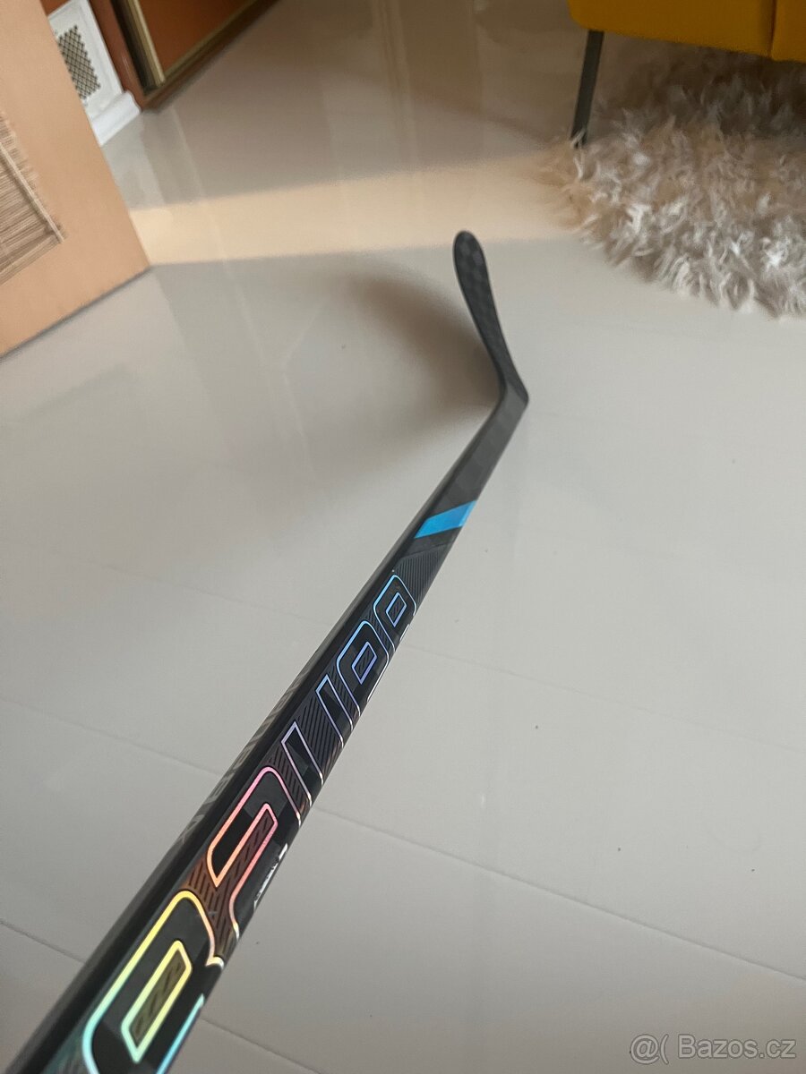 Hokejka Bauer nexus tracer