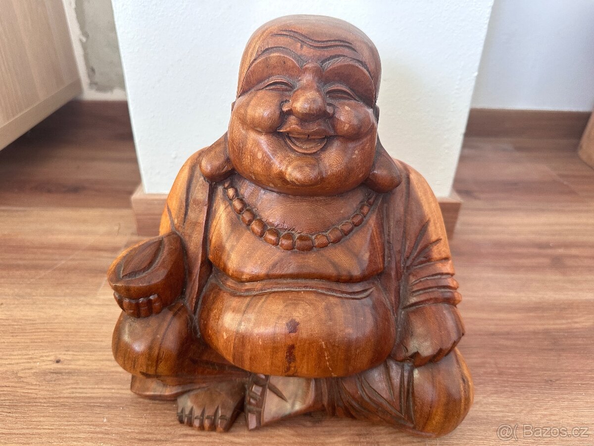 Dřevěná socha dřevo – smějící se Budha