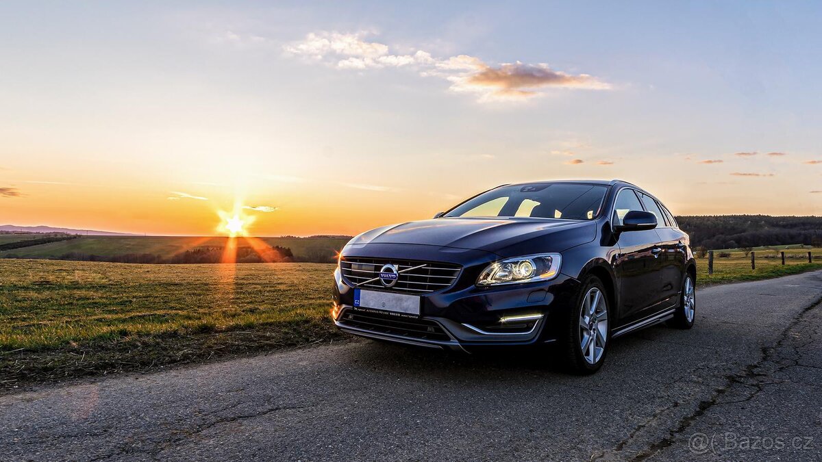 Volvo V60 AWD Ocean race D5 polestar R-Design