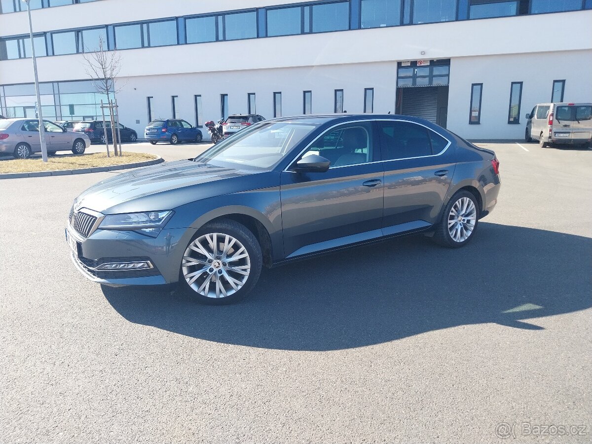 Škoda Superb 2.0 TDI 110kW Style DSG 5d