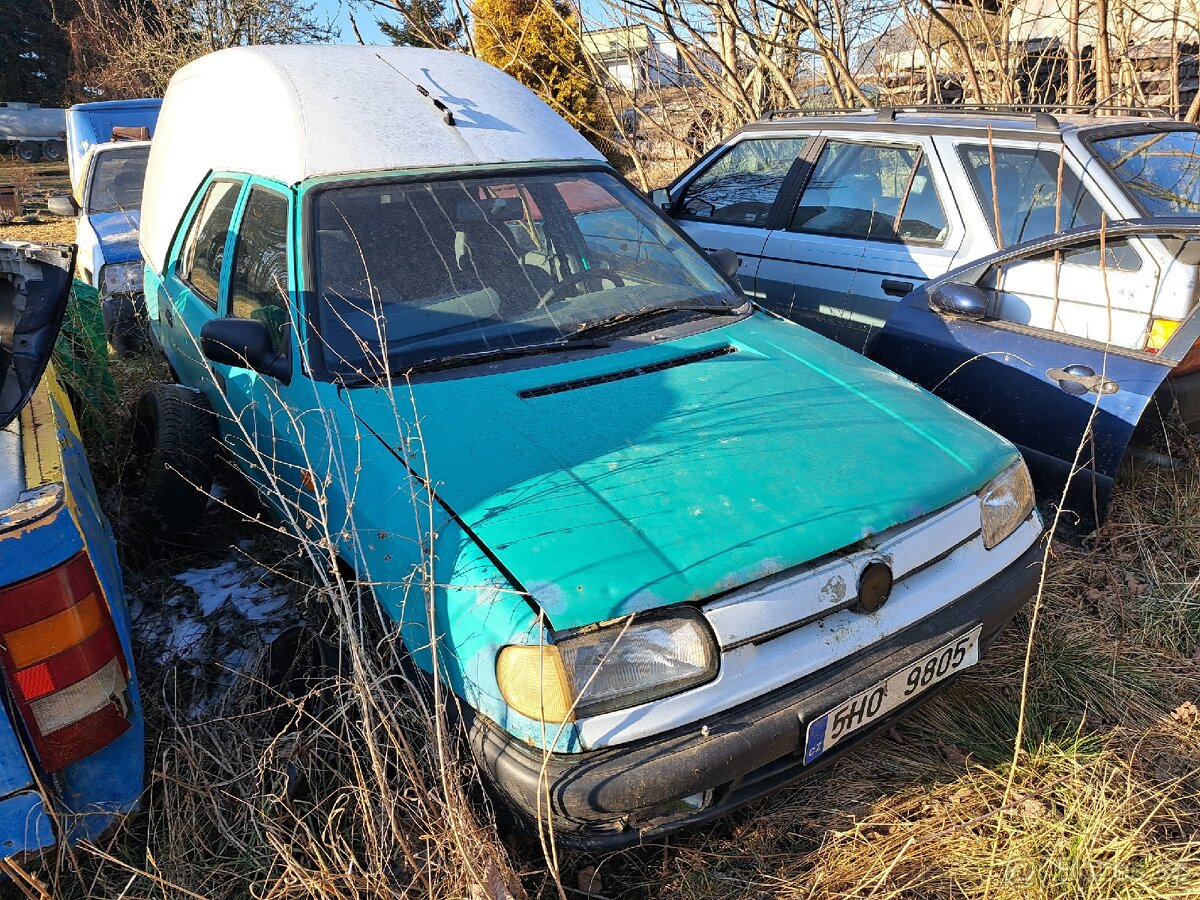 Škoda Felicia van plus, včetně laminátové střechy