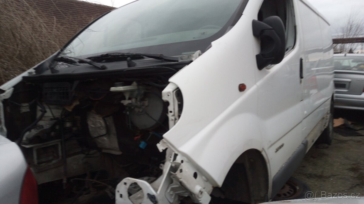 ND OPEL vivaro 19dti van bílá barva