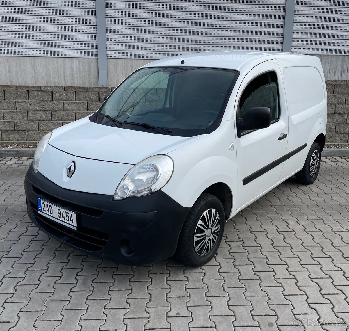 Renault Kangoo 1,6i / 64kw/ CZ/ 1majitel / 2011/ 38000KM