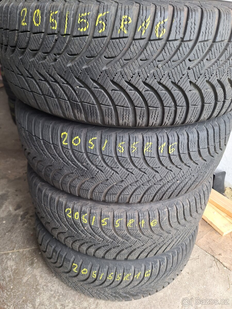 Prodám zimní pneu 205/55/16 Michelin