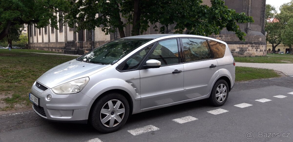 Ford S MAX