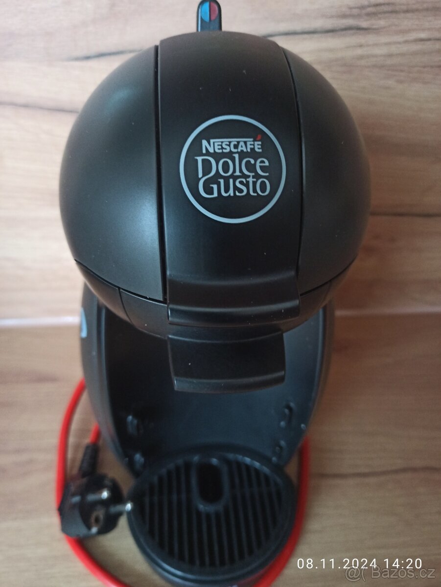 Kávovar Dolce gusto