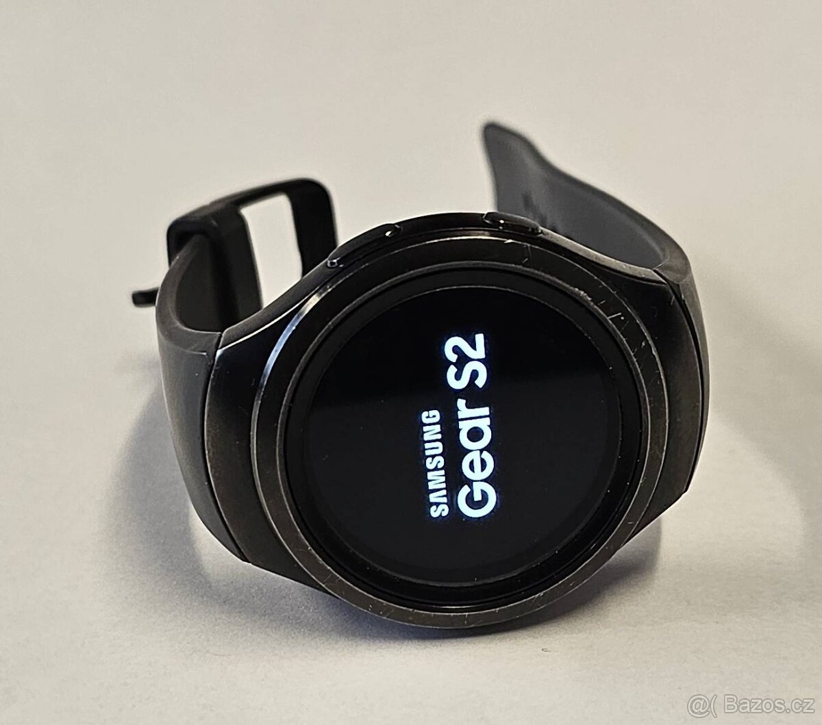 Samsung Gear S2 (verze s GPS)