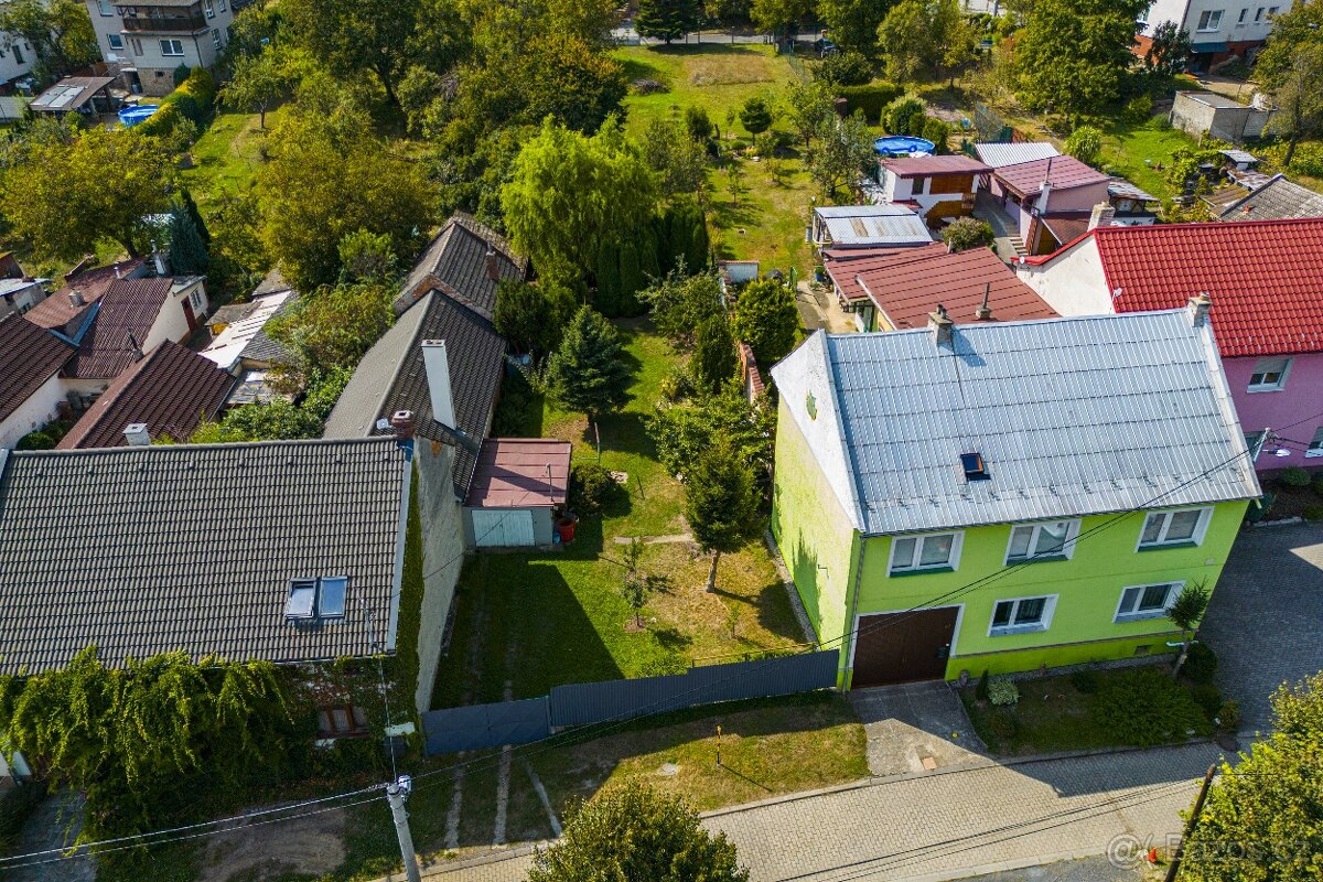 Prodej stavebního pozemku V Tečovicích u Zlína