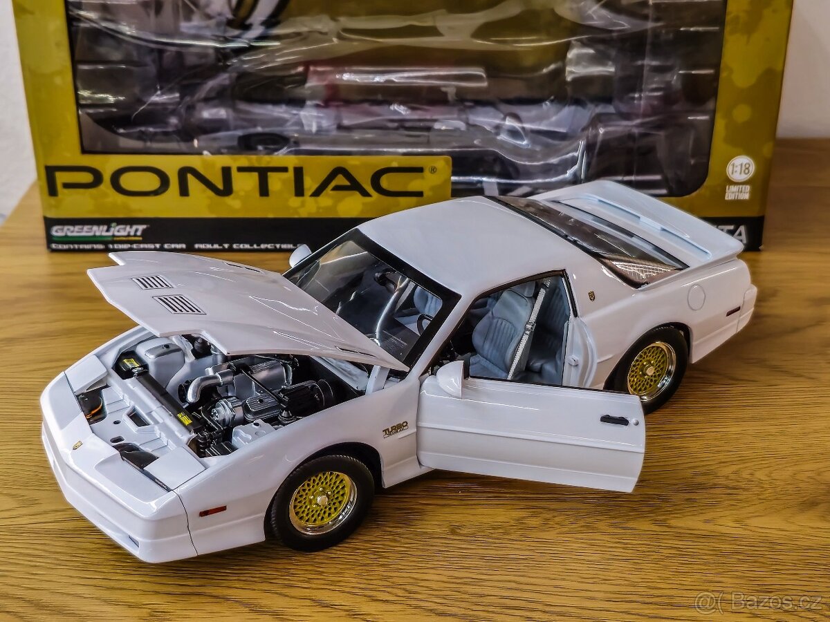 Pontiac Firebird 1989 TransAm 1:18 Greenlight