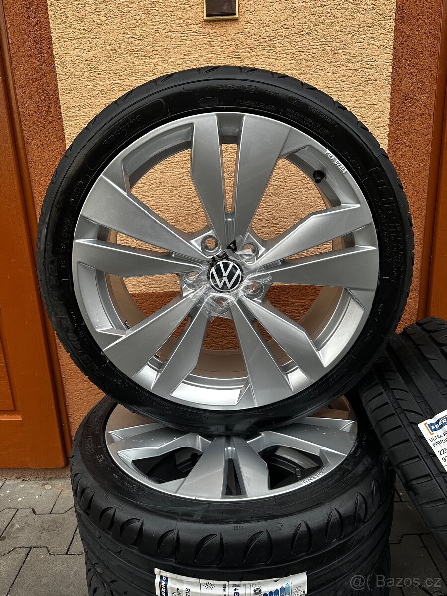 5x112 R18 7,5J ET50 Volkswagen + 225/40 R18 letné 2024