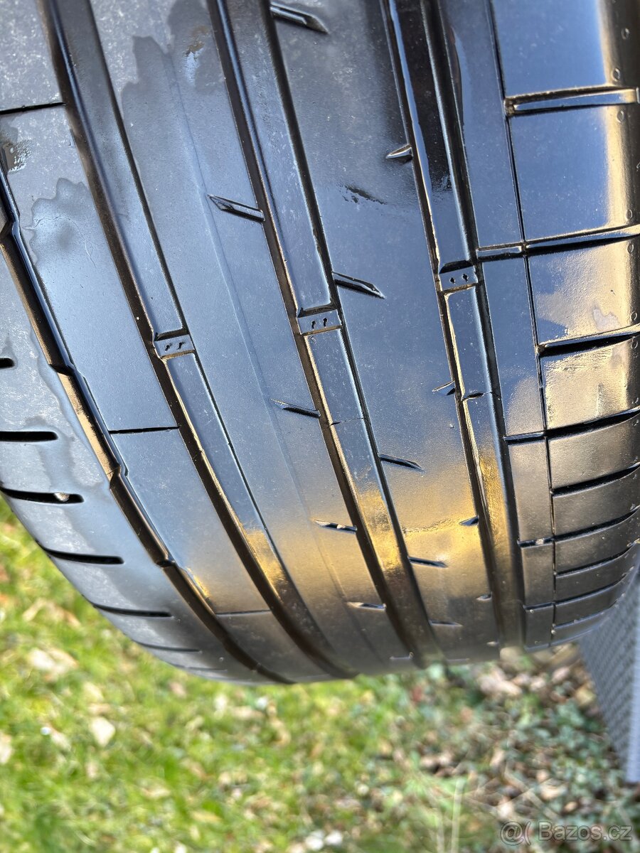 Letní sada 4 pneu Hankook Ventus S1 evo3 EV T2 255/45 R19