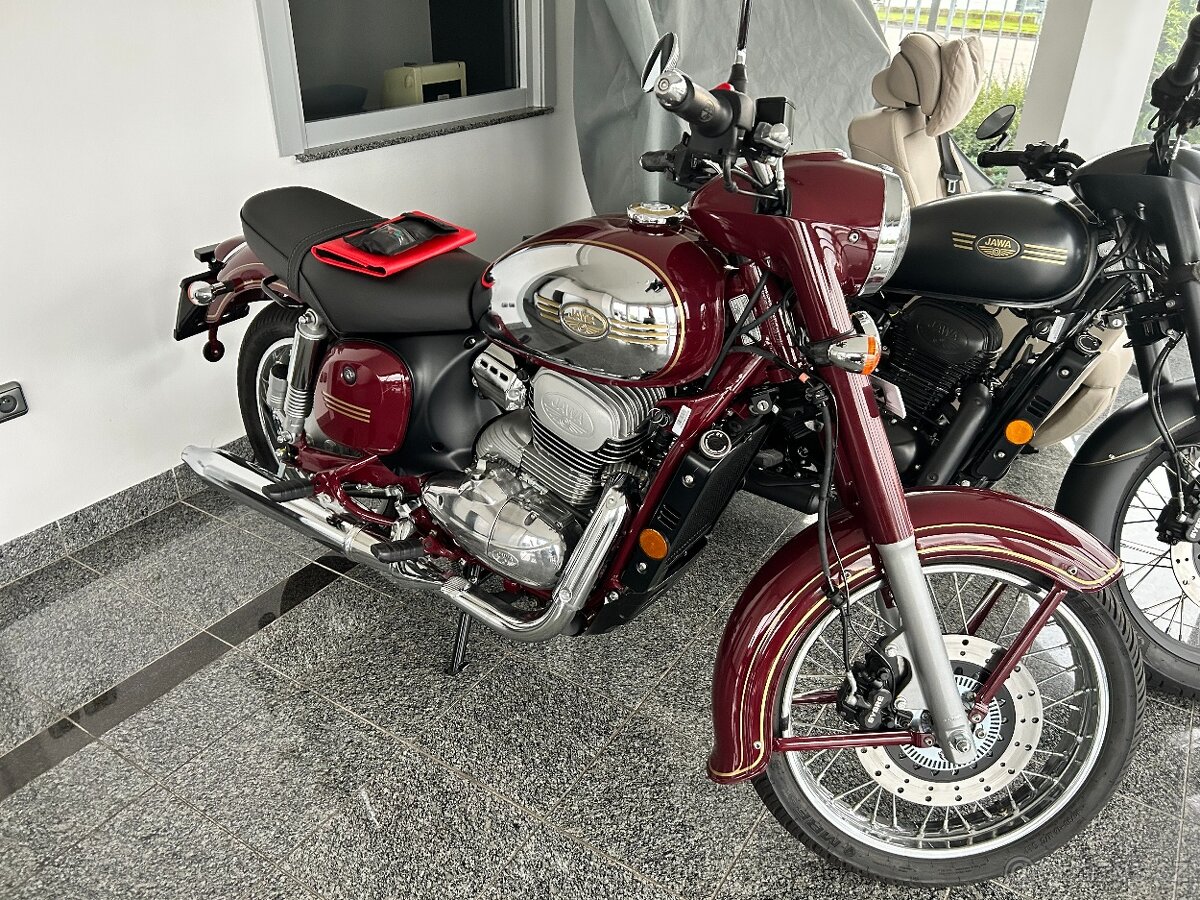 JAWA 300CL classic Legends nová