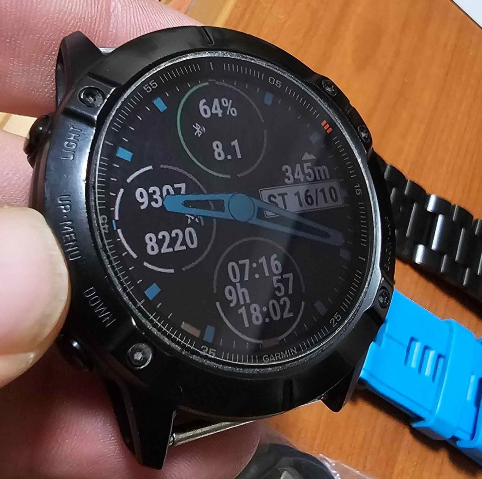 Garmin FENIX 6X PRO - krásný stav