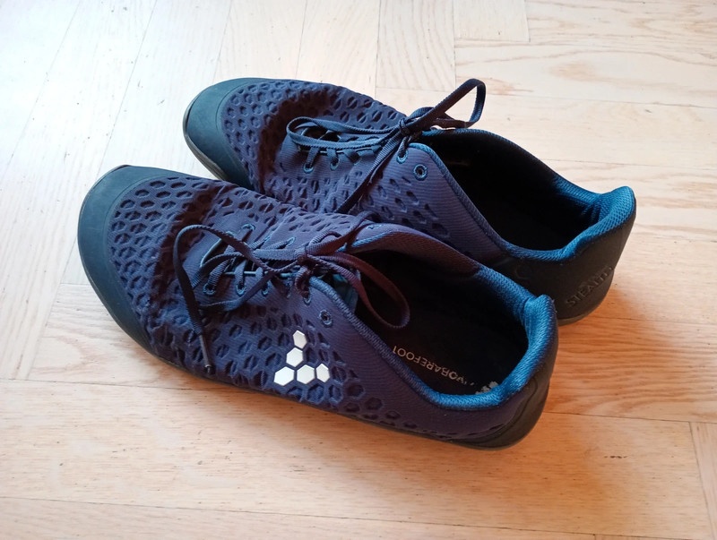 Vivobarefoot modré tenisky 48