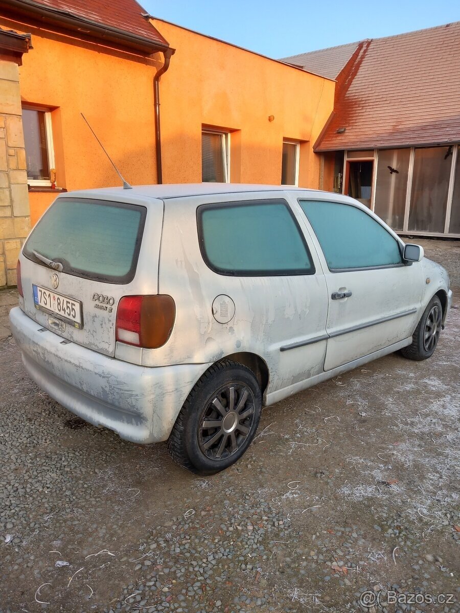 Volkswagen VW Polo 1.4 44kW