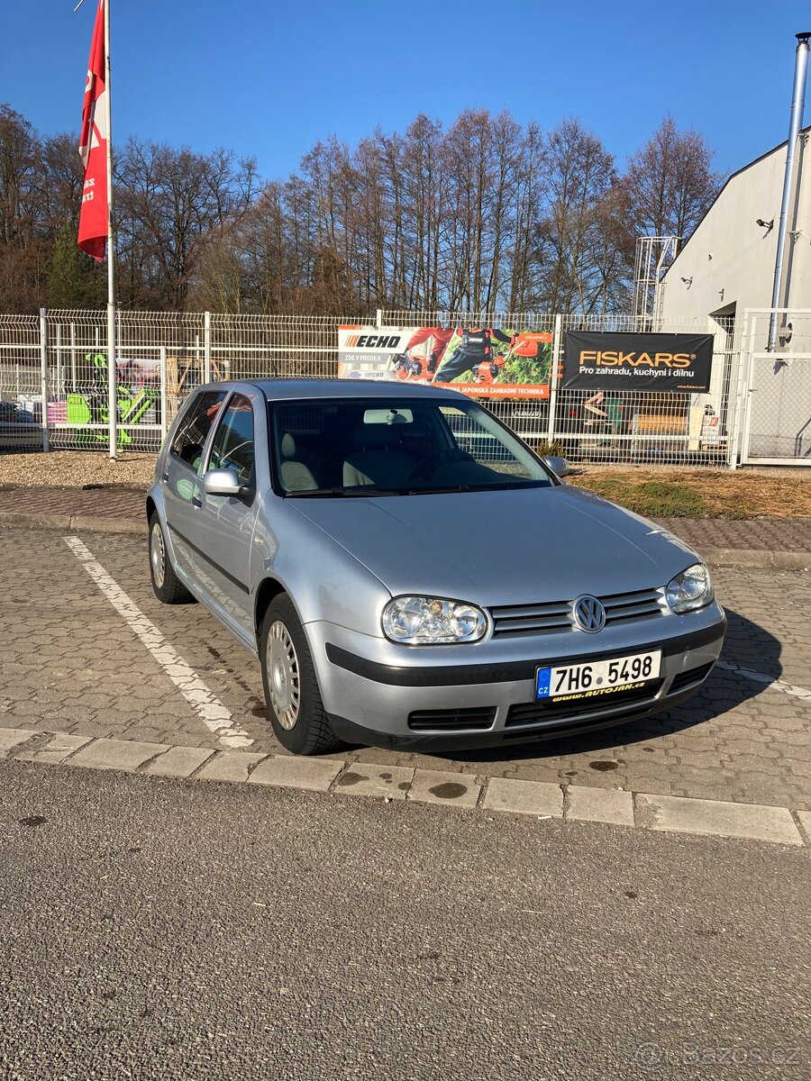 VW GOLF 4 1.4