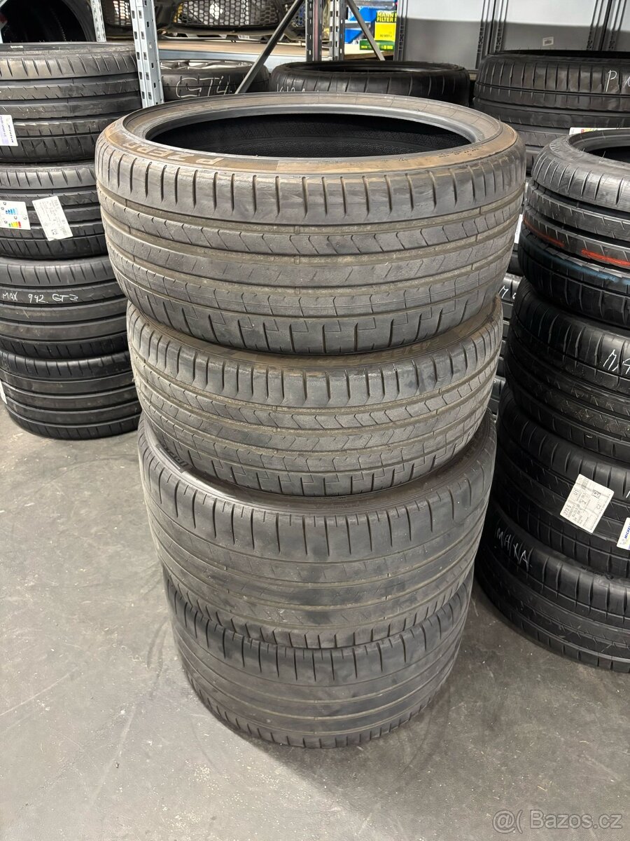 Sada letních pneumatik 245/35 R20 + 305/30 R21