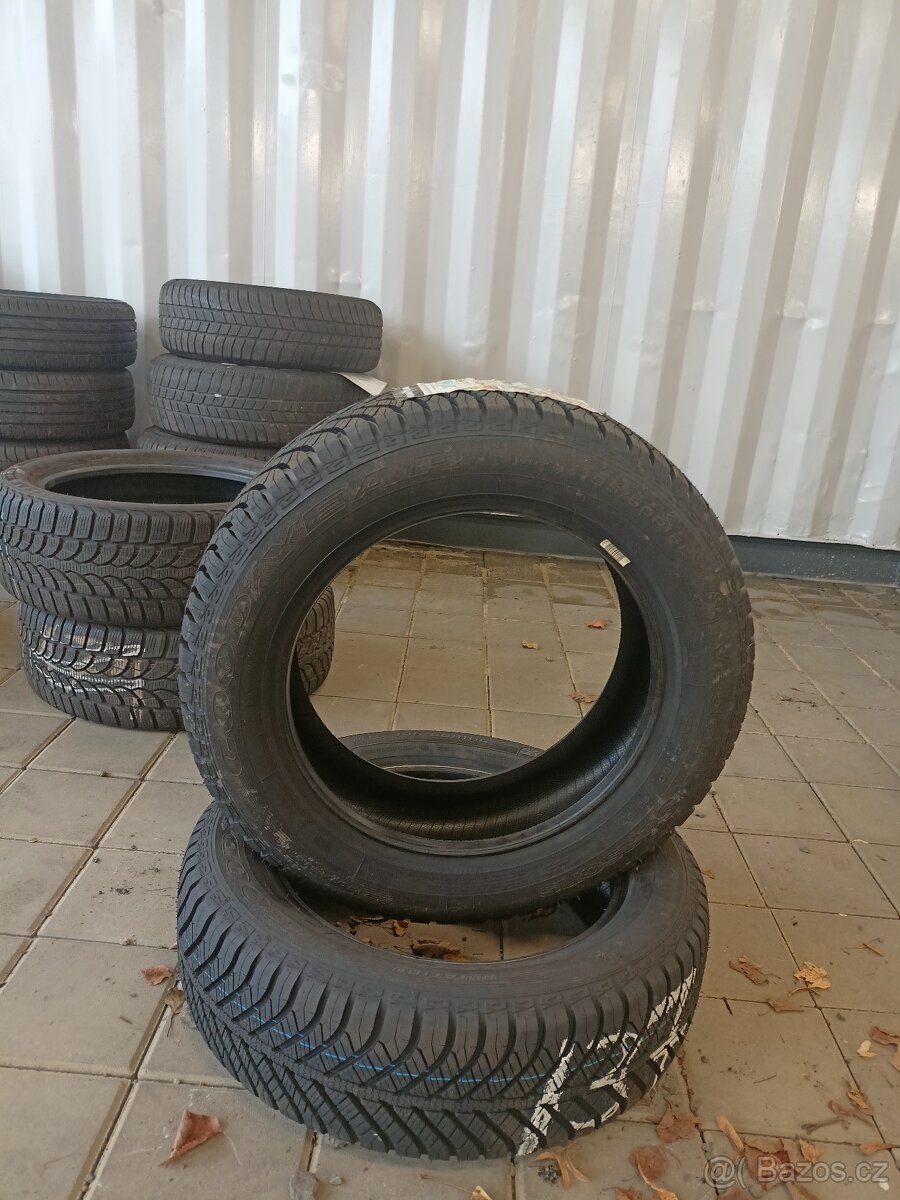 Pneu celoroční Goodyear 195/60R16 C 2 kusy