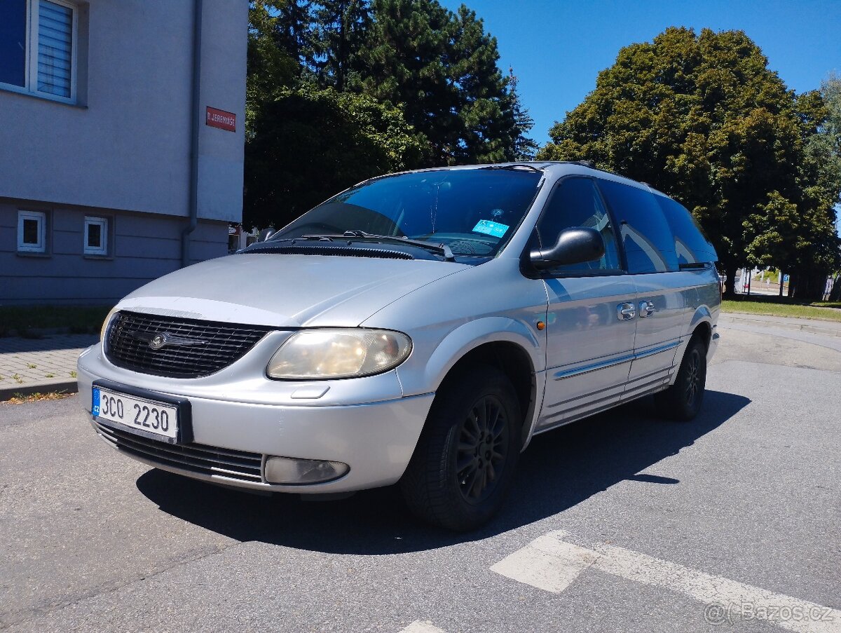 Prodám Chrysler grand Voyager 2.5 crdi  rok 2004