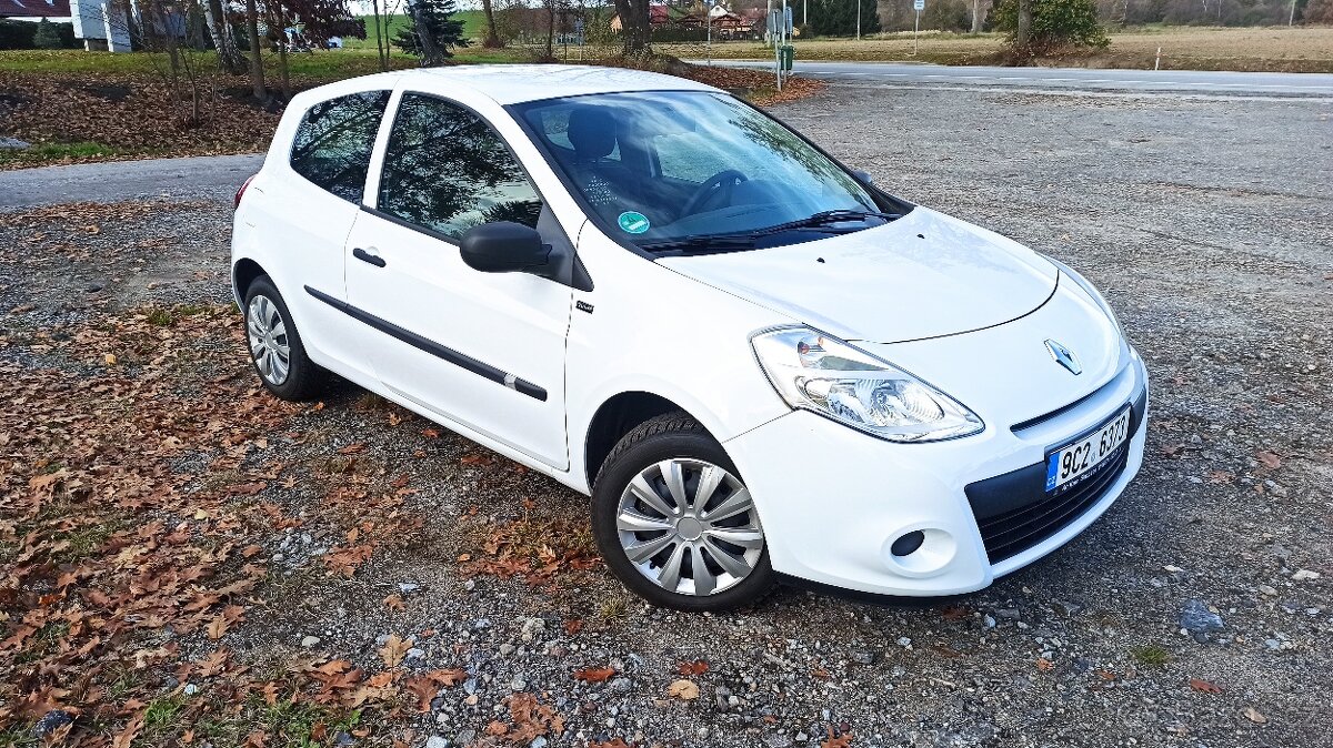 Renault Clio 1,2, r.v.2011, klima.