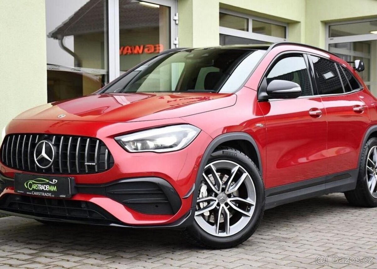 Mercedes-Benz GLA 35 AMG 4M N.TOP PANO K360° ČR