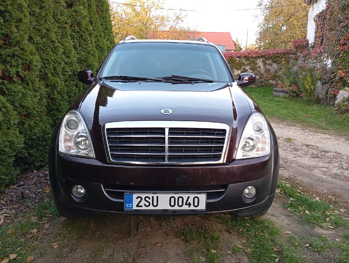 Ssangyong Rexton 2,7xdi MANUAL FACELIFT 7míst