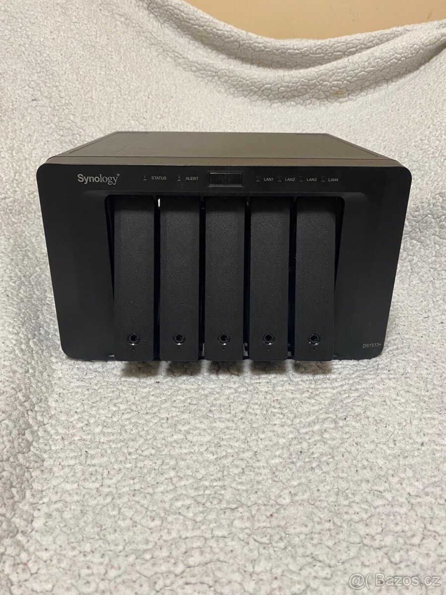 Synology DS1513+ DiskStation