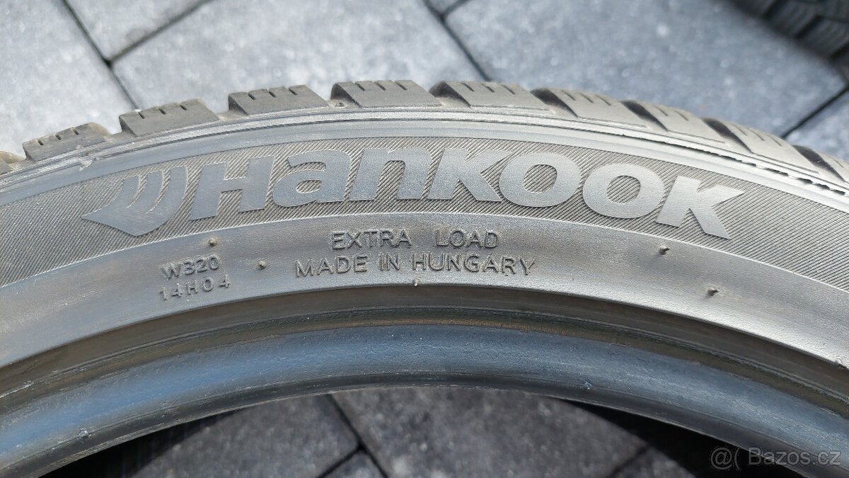 zimní pneu Hankook 245/40 R19 98V