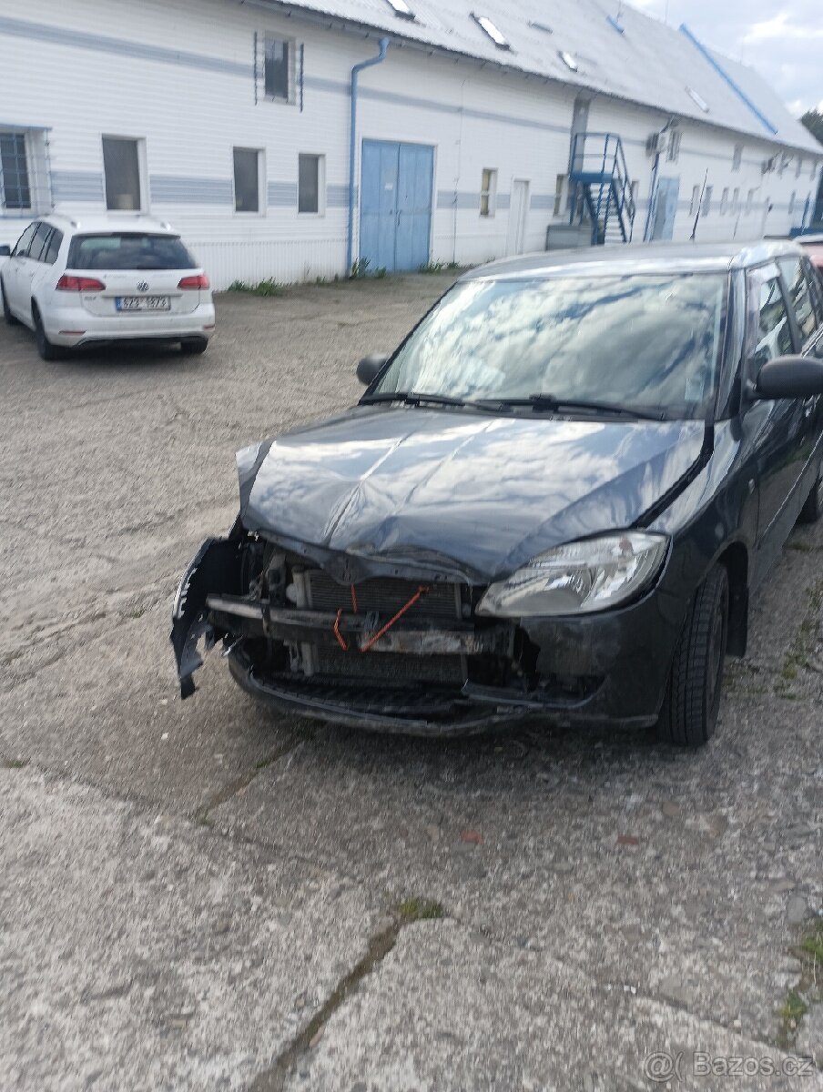 Koupím Škoda fabia 2, Roomster