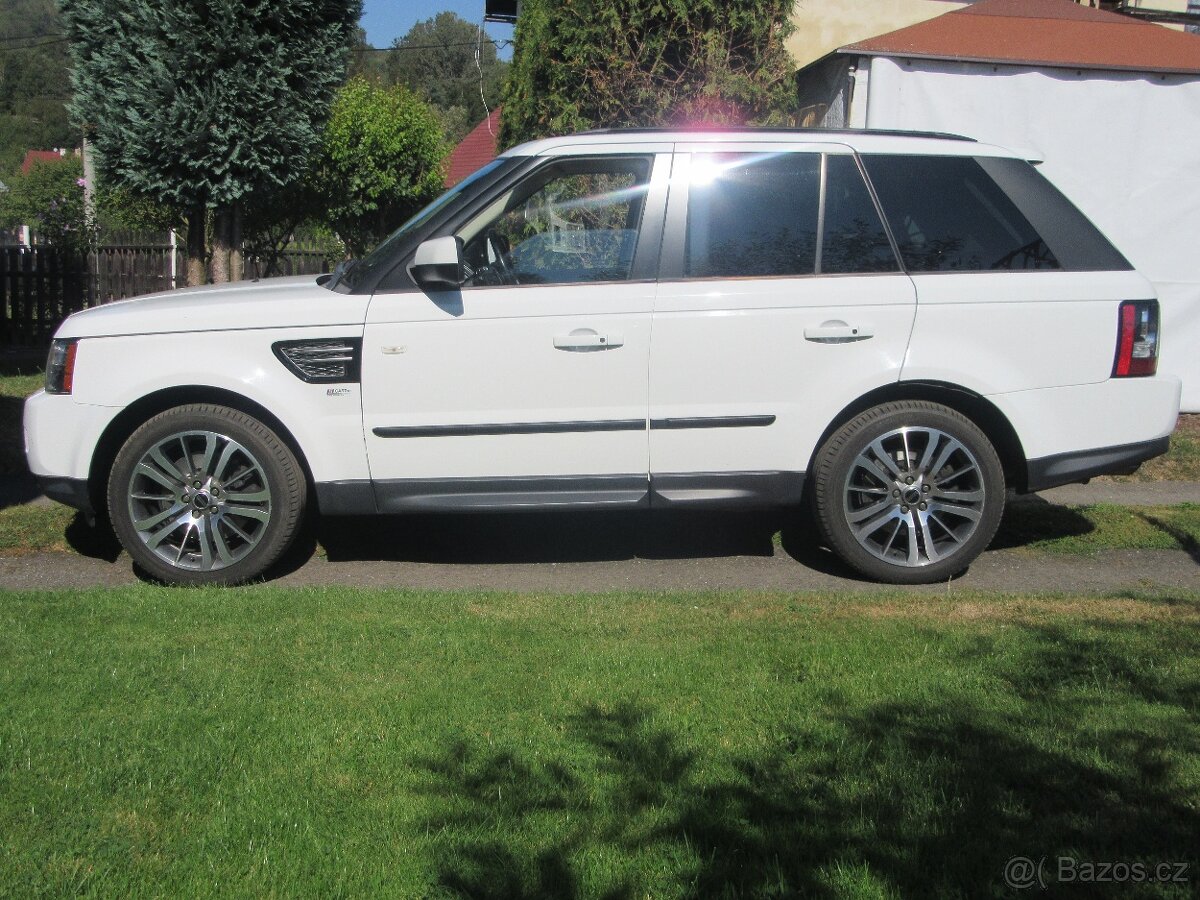 LAND ROVER RANGE ROVER SPORT 3.0 188kw.r.2012 nový v čr.