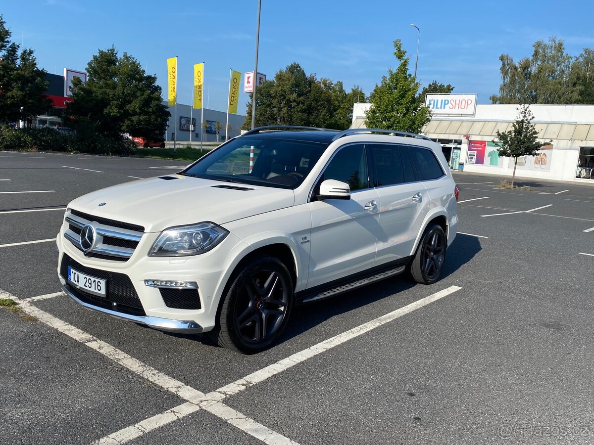 Mercedes-Benz GLS 500