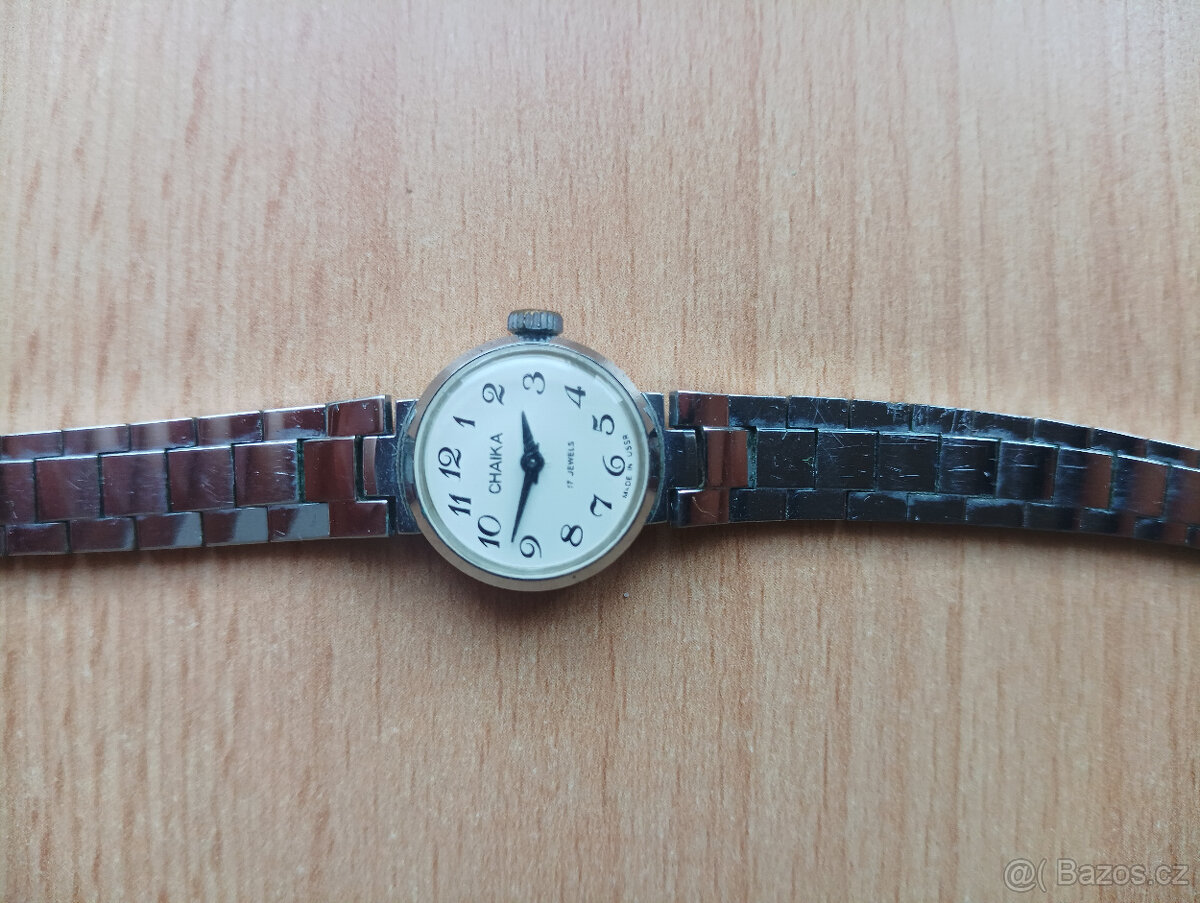 Ruské staré retro hodinky Chaika (USSR)