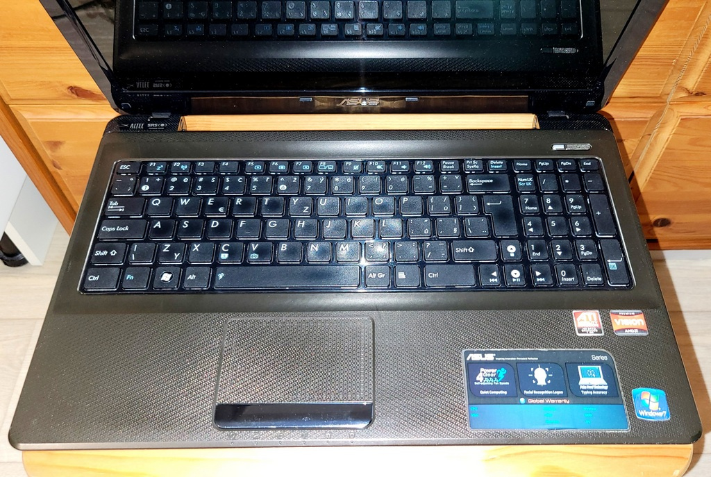 Asus K52D