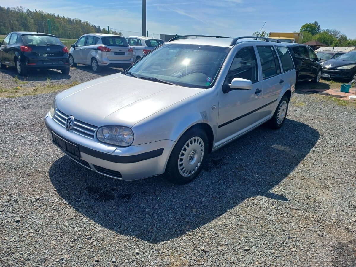 VW Golf 1.9 TDI kombi, klimatronic, 74 kW