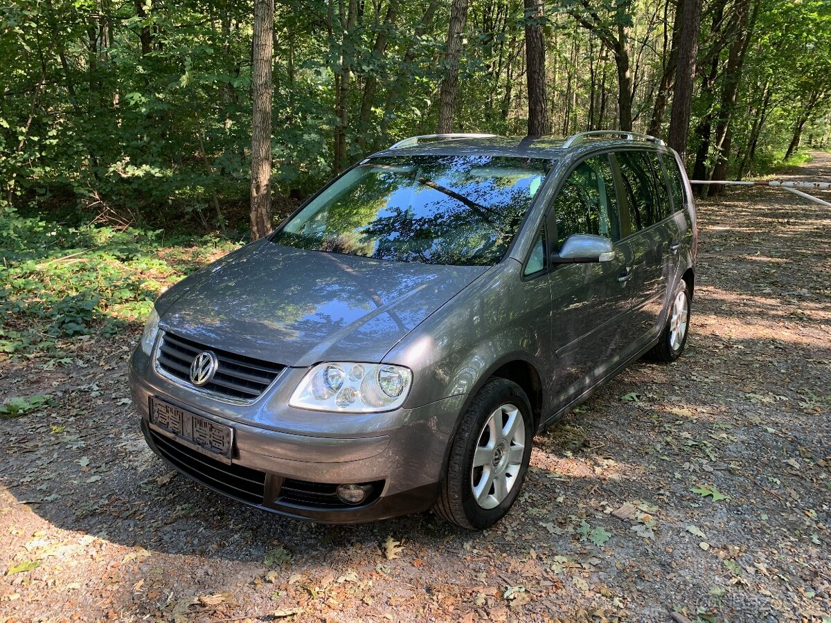 VW TOURAN 1.9TDI 77KW DSG HIGHLINE