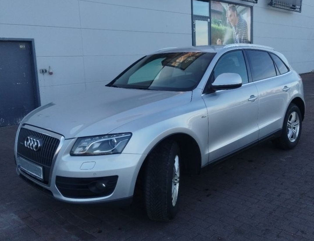 Koupim Audi Q5 s motorem 2.0TDI , snkajezdem max 220.000km