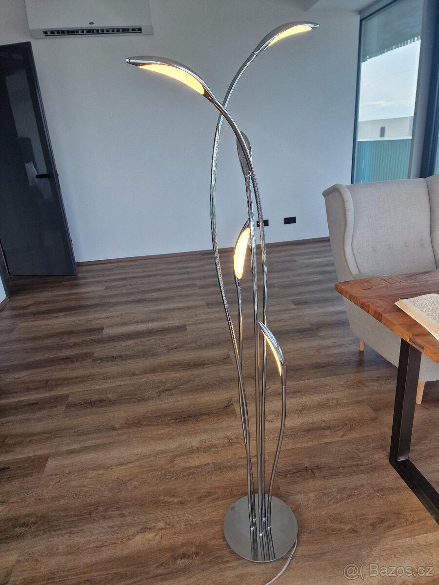 Stojací lampa + 2 stolní lampičky