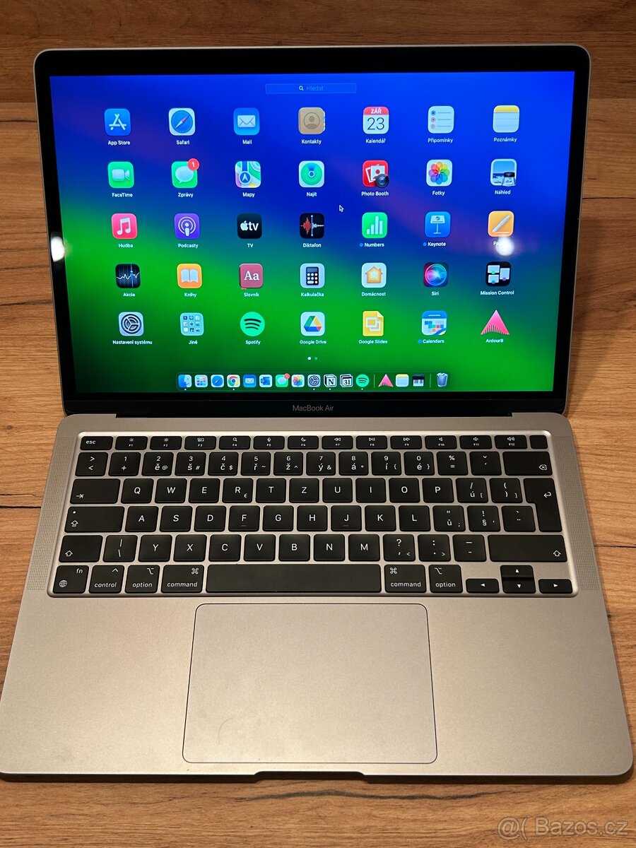 MacBook Air M1 13palcový