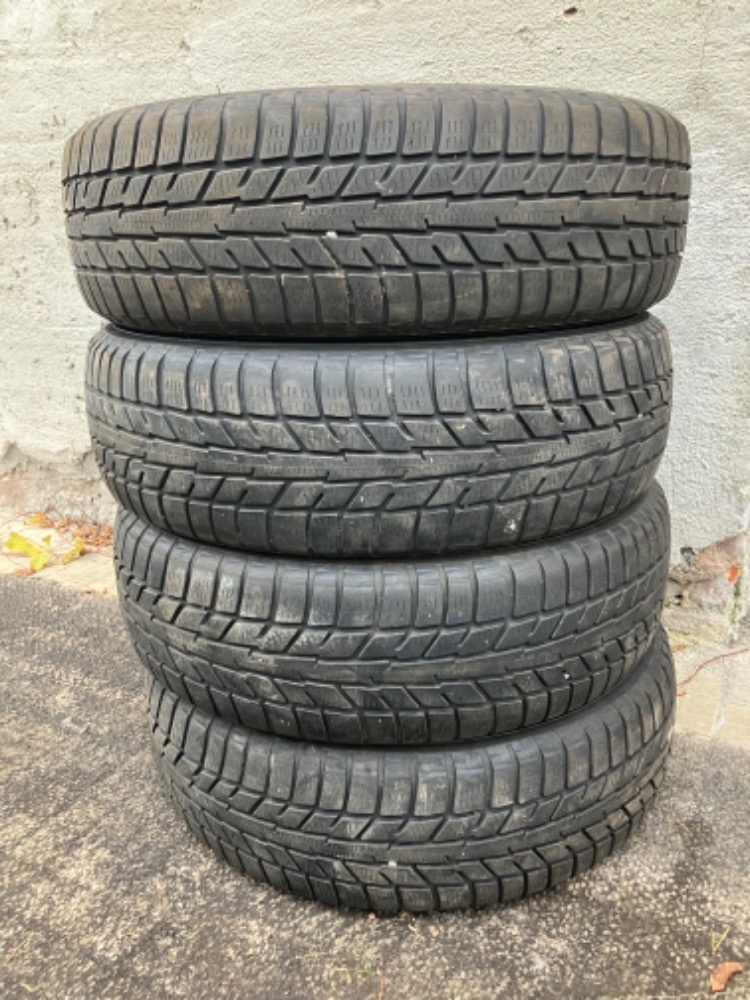 Zimní pneumatiky 175/70R14