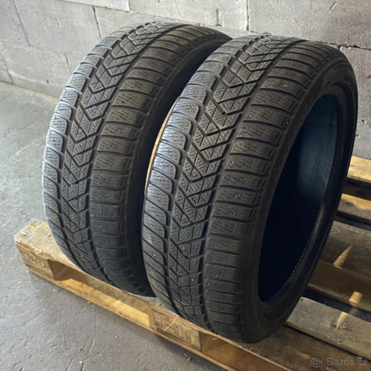 Zimní pneu 275/45 R21 110V Pirelli 6-6,5mm